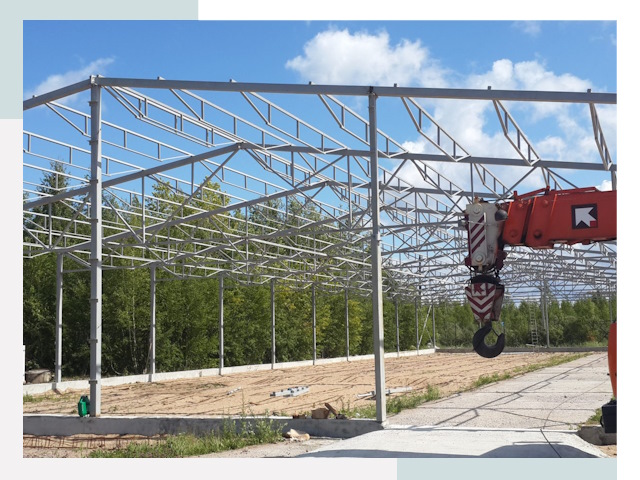 Строительство конюшен в Кирово-Чепецк от 652 руб. под ключ