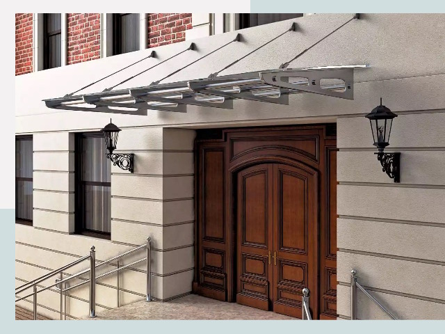 Металлические козырьки от 652 руб. в Кирово-чепецке