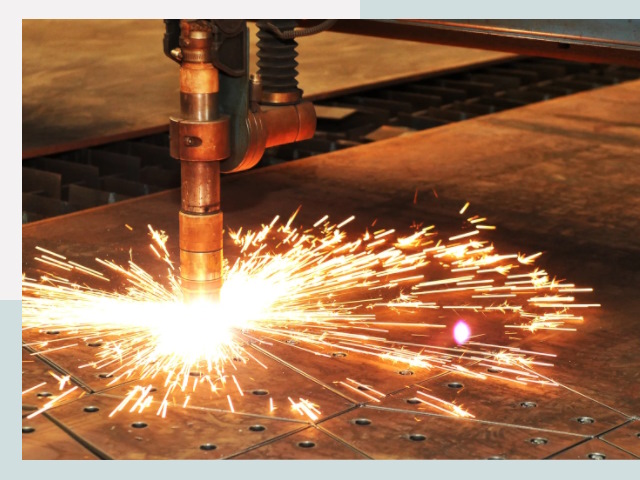 Плазменная резка металла в Кирово-чепецке от 652 руб.
