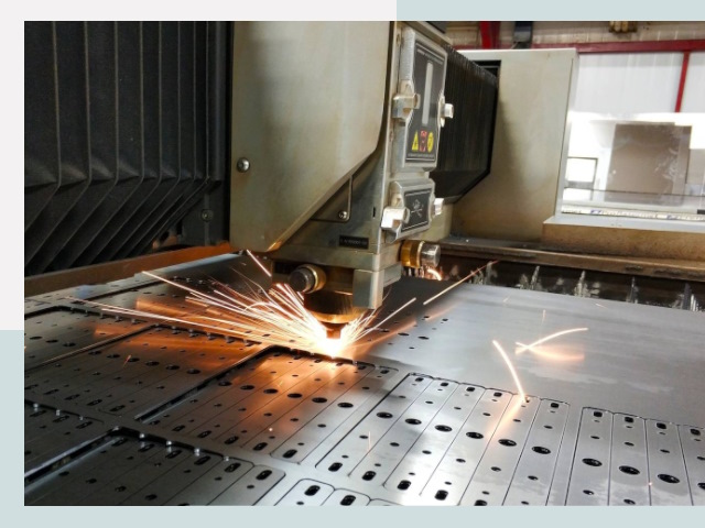 Лазерная резка металла в Кирово-чепецке от 652 руб.
